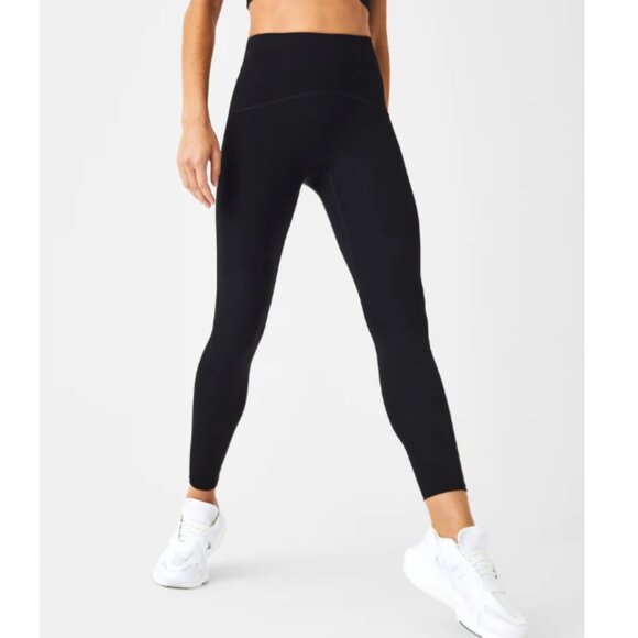 NWOT SPANXshape Booty Boost Black 7/8 Leggings Size S - Picture 3 of 9